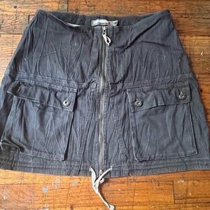 Zipper skirt